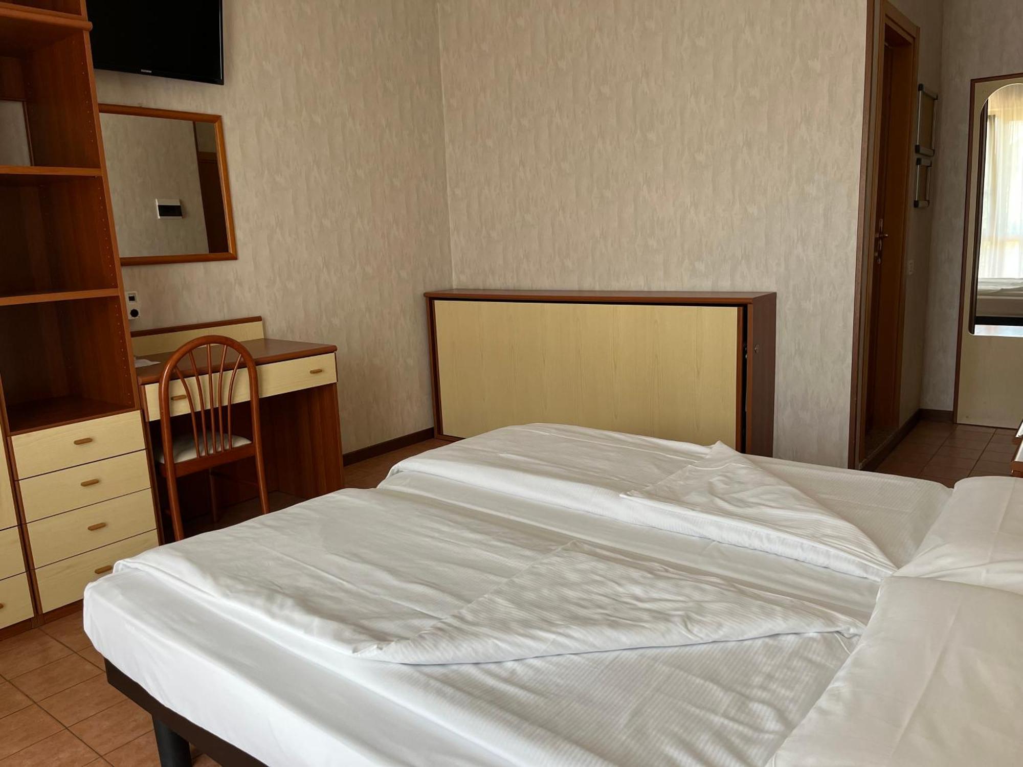 Hotel Florida Limone sul Garda Exterior photo